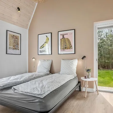 Lovely In Vaeggerlose With Sauna Semesterbostad Bøtø By